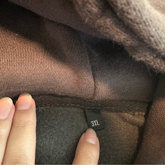 Lucky Me I See Ghosts Hoodie Size 3XL Not Aunthentic - Picture 9 of 9